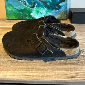 Birkenstock Boston shearling black suede leather clog